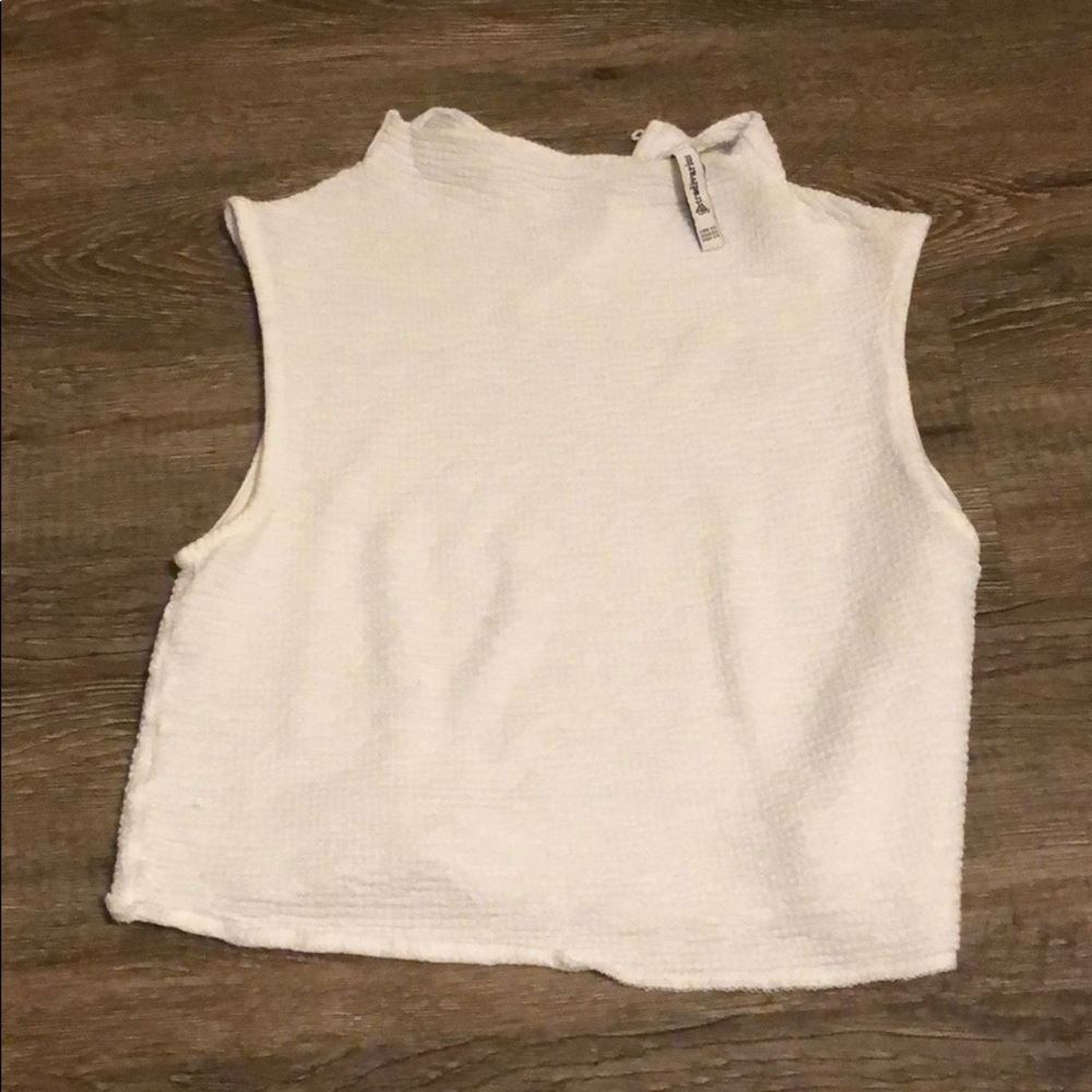 Stretchy Turtleneck Crop Top